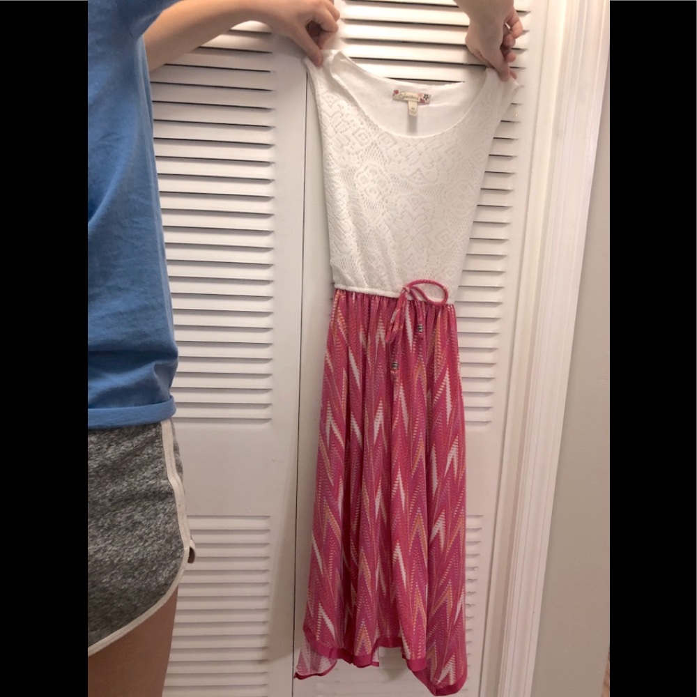 Pretty Girls Dress. Never worn